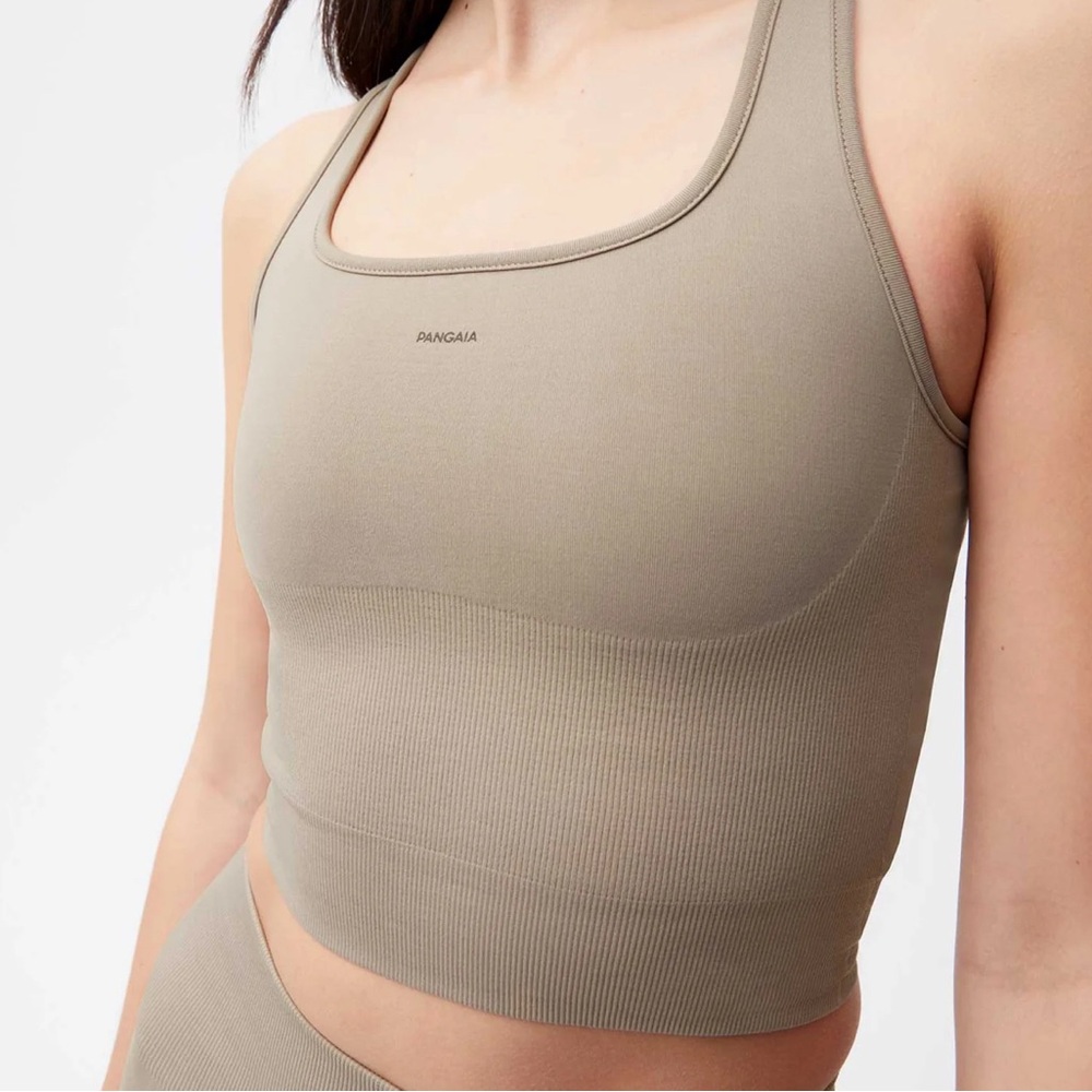New tags Pangaia Progressive Rib Stretch Tank - Taupe size Medium